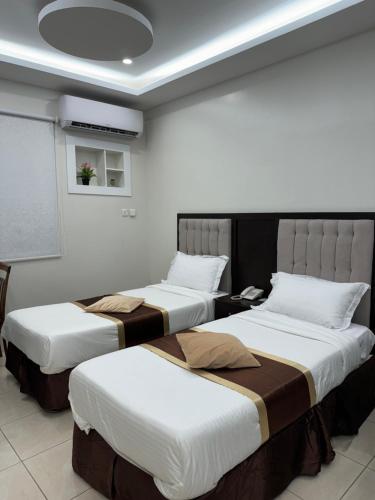 Легло или легла в стая в فندق العنوان الذهبي