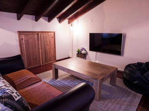 Ani Guest House