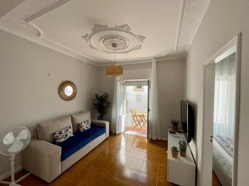 TV a/nebo společenská místnost v ubytování Lugar dos Avós