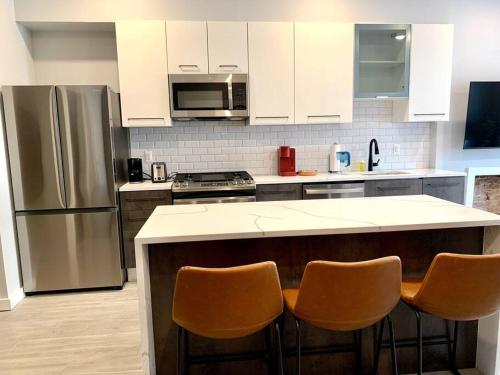 Gallery image of Veau3 1BD 1BA minutes to NYC in Newark
