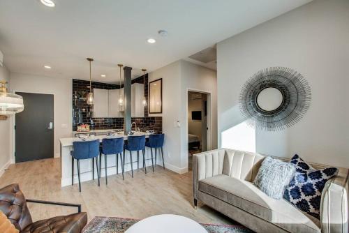 Gallery image of UTICA 2 Bedroom 1 Bath with Full Kitchen in Denver