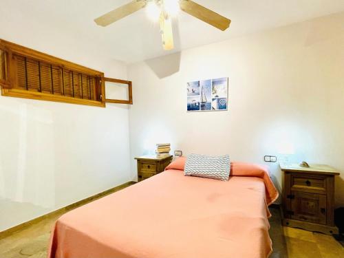 En eller flere senge i et værelse på Seaside Escape in Aguadulce