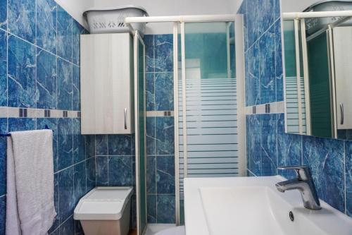 Blue Coast Apartment with POOL & WIFI