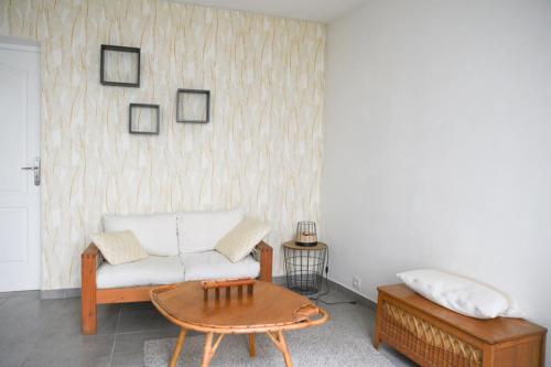 Pleasant love cocoon of 30 m in Clichy