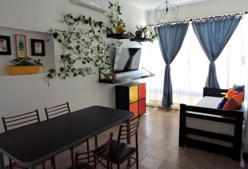 Et tv og/eller underholdning på DEPARTAMENTO MAGNET