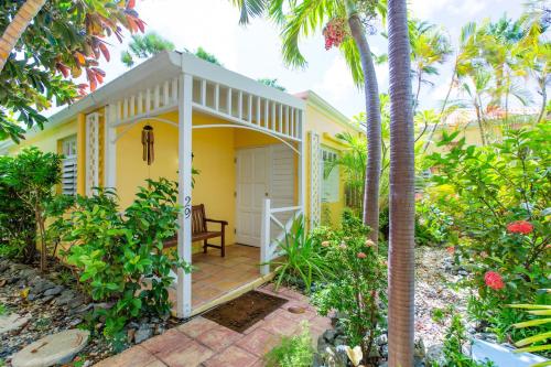 Κήπος έξω από το Seaview Palms Villa - St Croix USVI