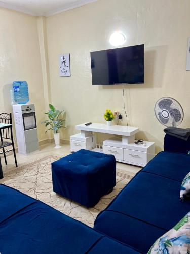 Televisyen dan/atau pusat hiburan di Exquisite Modern suite 1bedroom