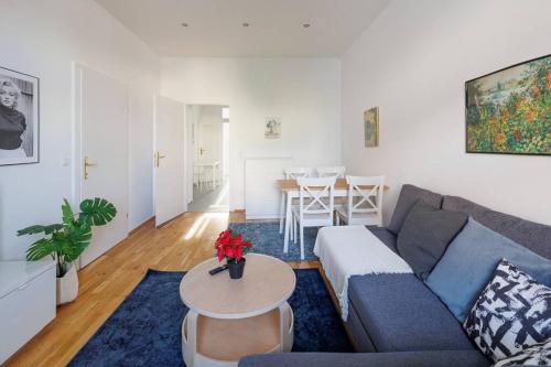 Modern Central City Apartment - Netflix 2 Bedroom
