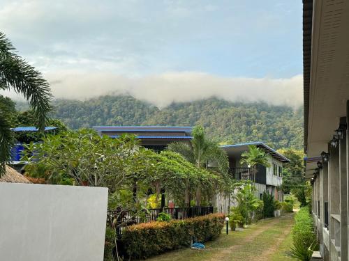 Gallery image of BAAN CHAINARONG in Ko Lanta