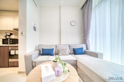 Exclusive Deal, Chic 1BR at a Special Price by Deluxe Holiday Homes