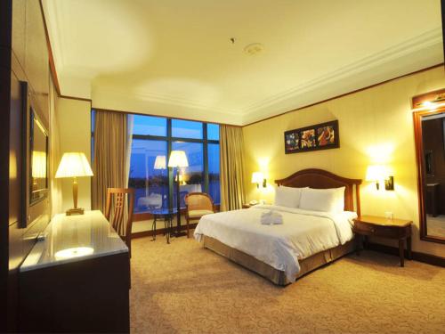 Katil atau katil-katil dalam bilik di GBW Hotel