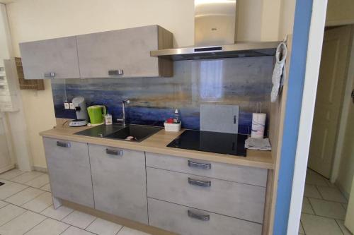 Photo de la galerie de l'établissement Appartement Vals-les-Bains avec terrasse, à Vals-les-Bains