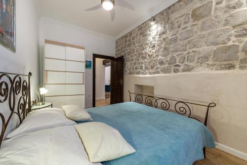 Apartment Talir