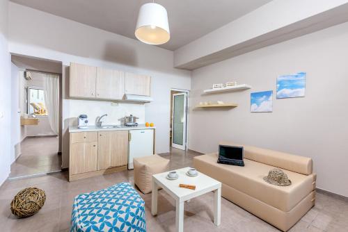 Η κουζίνα ή μικρή κουζίνα στο Anemos Suites by Estia