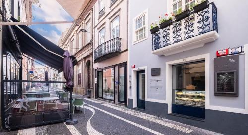 Ponta Delgada Flats - HOST & CHILL