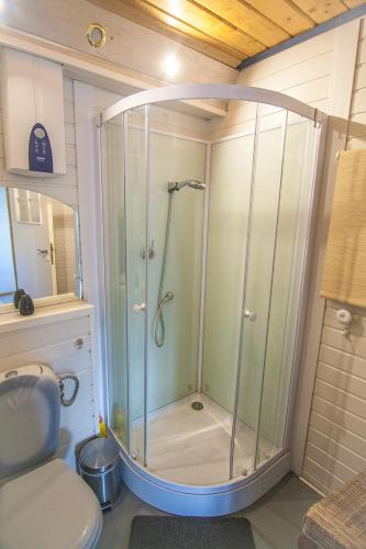 Ένα μπάνιο στο Apartamenty Widokowa Korbielów