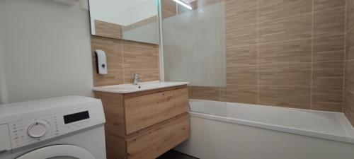 Koupelna v ubytování TOK TOK S4 Appartement 1Ch Cosy en plein cœur de Seclin