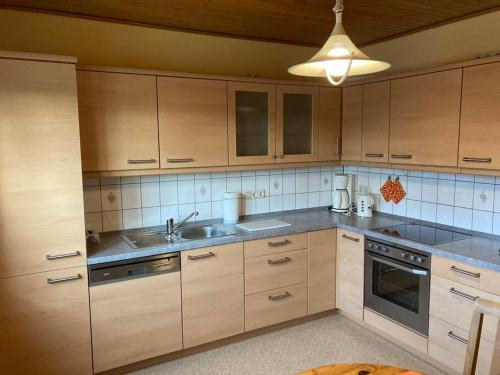 Kuchyň nebo kuchyňský kout v ubytování Ferienwohnung für bis zu 4 Personen