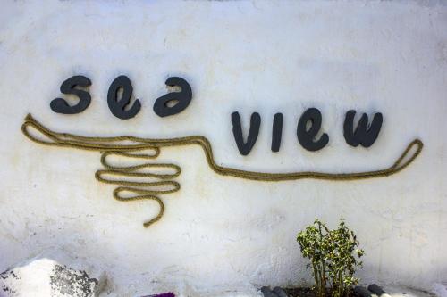 Gallery image of Sea View Beach Hotel in Perivolos