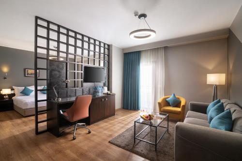 Posezení v ubytování Dhara Residence E2 Lodge Hotel