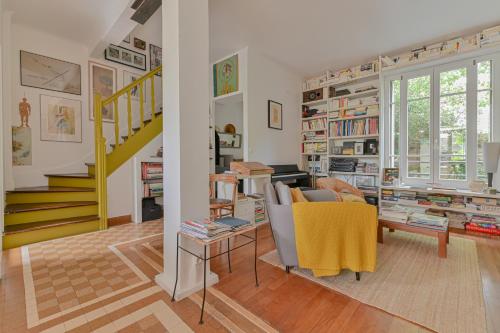 Charmante maison de ville proche métro et à 15 minutes du centre de Paris