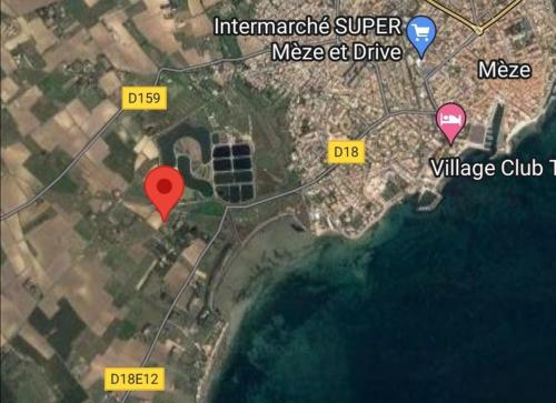 Gallery image of Le mas de l'Oasis* de la Pastissière, un éco lieu en permaculture in Mèze