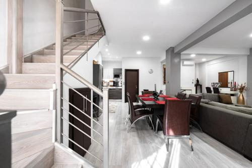 Super lux maisonette, 10 minutes from city center