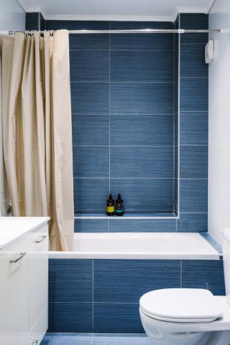 King George Apartment by BiNoBi!
