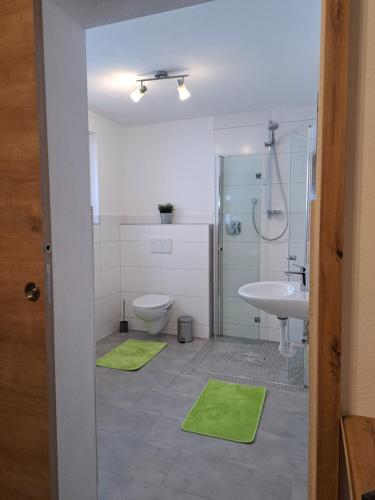 Ferienwohnung Abenthungにあるバスルーム