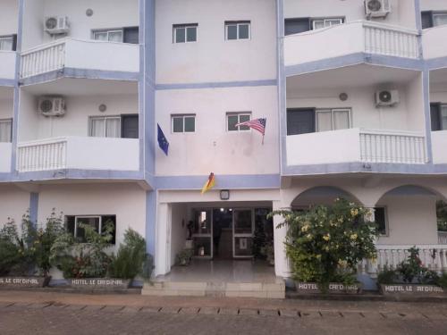 Hotel Le Cardinal Officiel