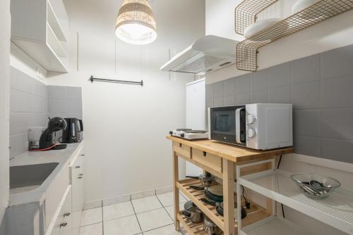 Pame Rentals - 2BD Home, 4 Min to Acropolis
