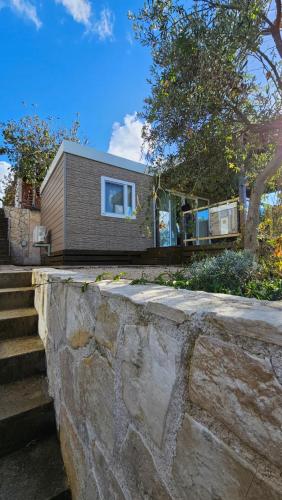 Mobilna kućica Tara, uvala Slanica, Murter