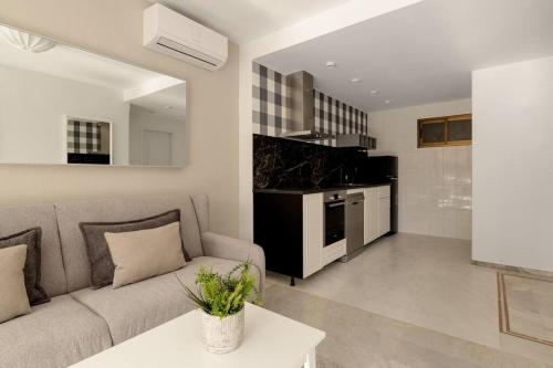 New Apartments Benidorm beach & city