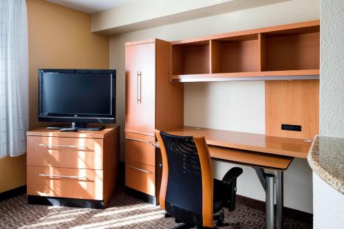 TownePlace Suites Milpitas Silicon Valley Image
