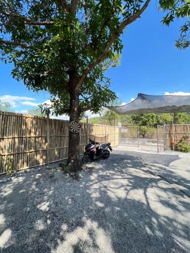 Pemandangan gunung umum atau pemandangan gunung yang diambil dari lodge