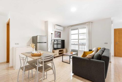 Sunlit apartment "Casa Bonita" with free parking