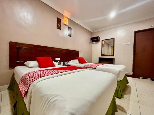 Cama o camas de una habitación en Kampar Times Inn Hotel