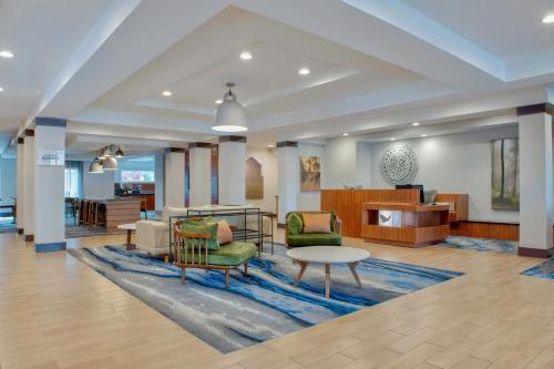 Hall o reception di Fairfield Inn & Suites by Marriott Greenwood