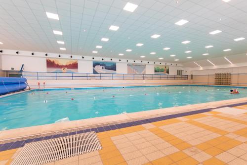 Bazén v ubytování 5Miglia Hotel & Spa nebo v jeho okolí