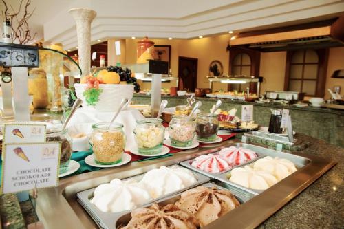 a buffet with different types of food on display at Bordoy Don Antonio in Paguera