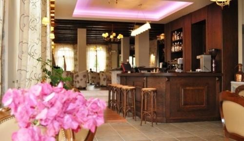 Restaurace v ubytování Areos Polis Boutique Hotel
