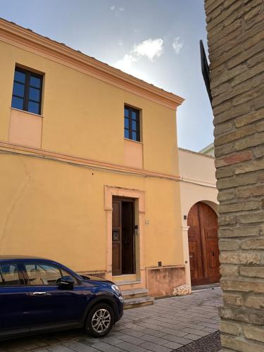 Το κτήριο όπου στεγάζεται  το διαμέρισμα