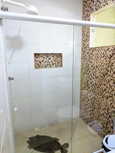 Bilik mandi di Suncoast House