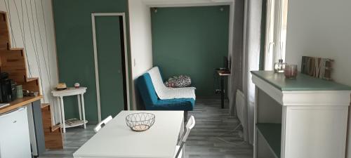 Maison de ville - vue sur la Sainte Baume