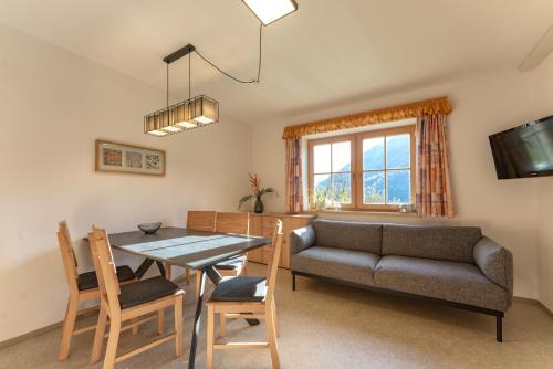 A seating area at Haus Diamant by Schladming-Appartements
