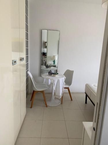 オートラントにあるSmall Houseのギャラリーの写真