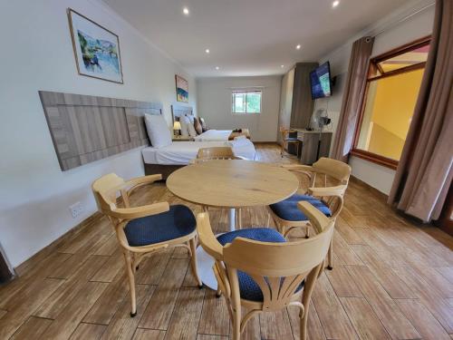 Χώρος καθιστικού στο 50 Galena Affordable Luxury