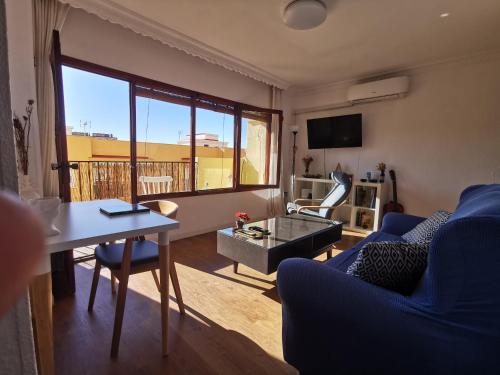 TV a/nebo společenská místnost v ubytování El refugio de Torrijos