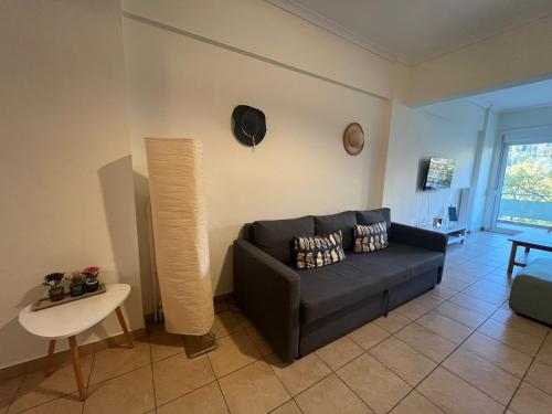 Spacious 3bdr apart w/balcony-5 mins to acropolis