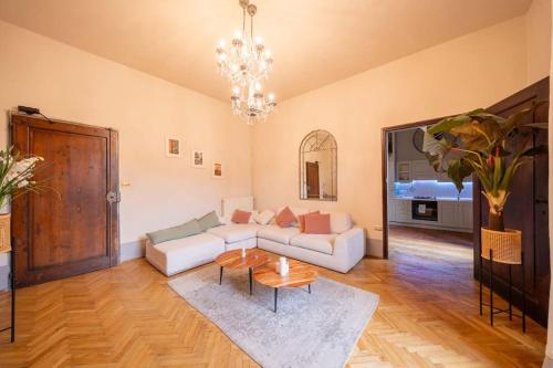 Gallery image of [Riverview Apt] Private Parking in Pescia